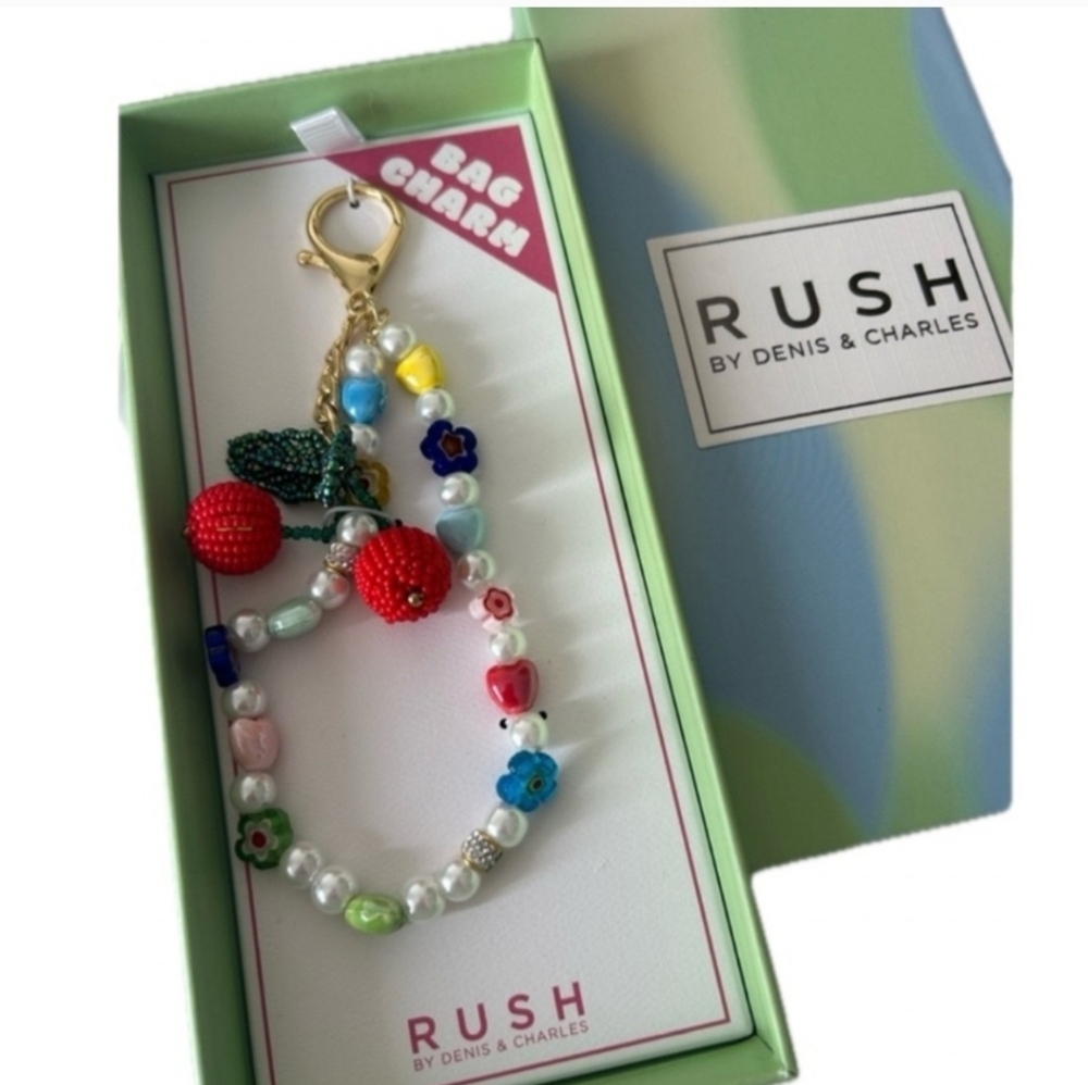🍒 ▪️RUSH▪️Multicolor Beaded Cherries key Chain Bag Charm (No Box]